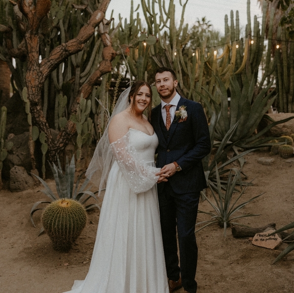 Truvelle Wedding Dress / Gown - Picture 5 of 5